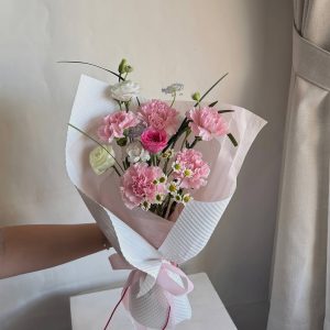 Bó Hoa Tươi Tone Hồng Trắng