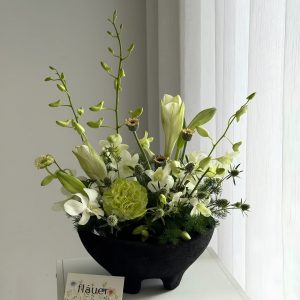 Chậu Hoa Tươi Tone Xanh Lá